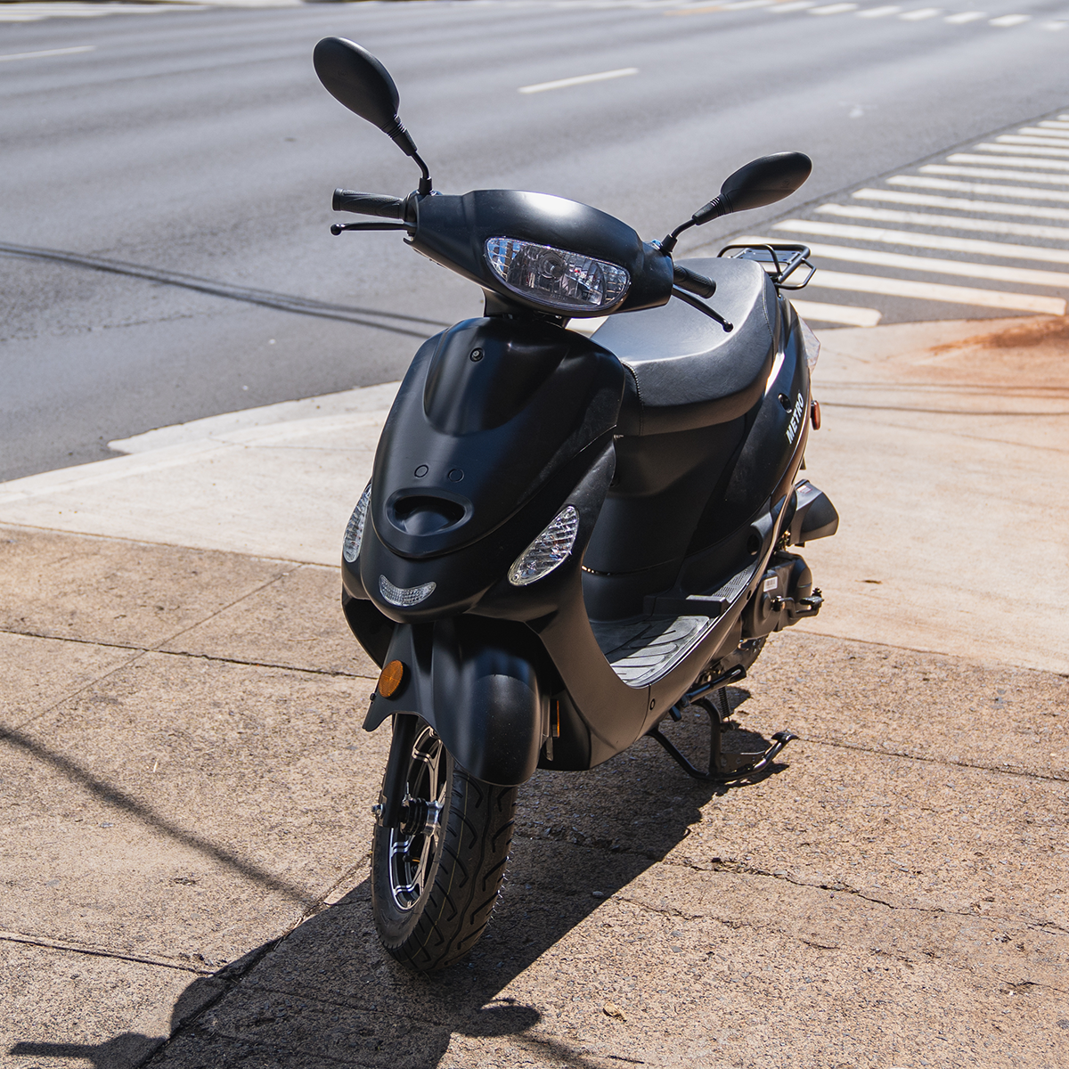 Black Metro 50cc Moped - 22